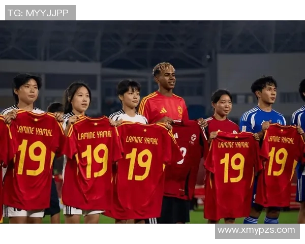 外国球星观看中国足球比赛后深刻点评 引发热议和讨论