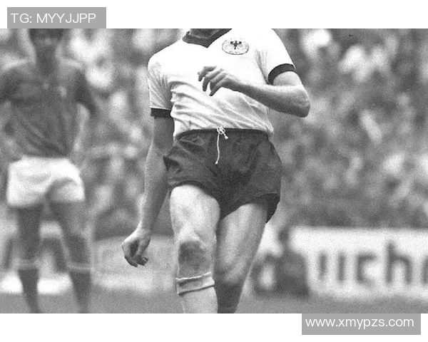 足球01号球星：从绿茵场到巅峰荣耀的传奇之路